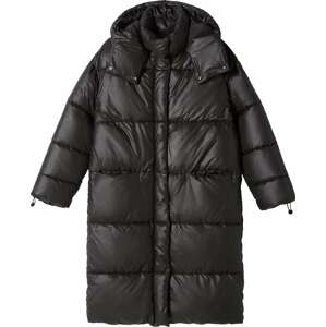 Bershka Zimní kabát černá