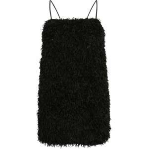 Vero Moda Petite Koktejlové šaty 'Kari' černá
